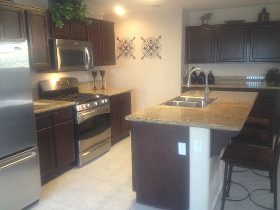 3rd image of 8141 Dinsmore Dr