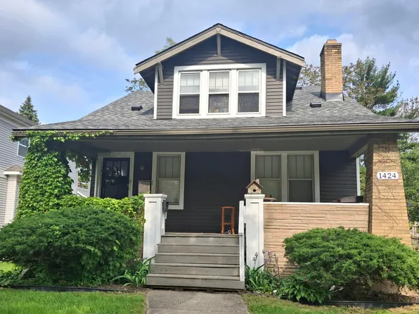 1424 Pinecrest Dr, Ferndale, MI 48220