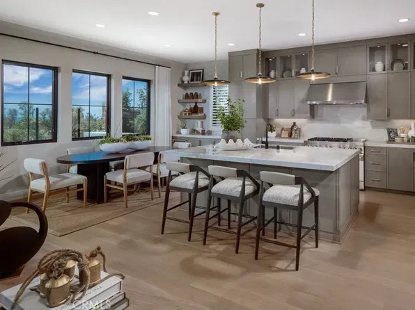 417 Ambrose, Irvine, CA 92602