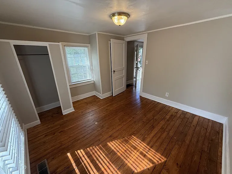 1617B Sunrise Ave — Photo 10