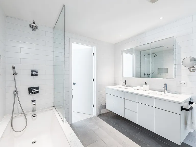 3 Linda Ln — Photo 8