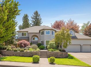 3270 NW Bauer Woods Dr, Portland, OR 97229
