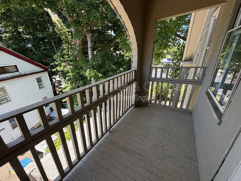 179 Maple St #3 — Photo 16