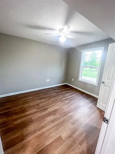405 Jefferson St #A — Photo 6