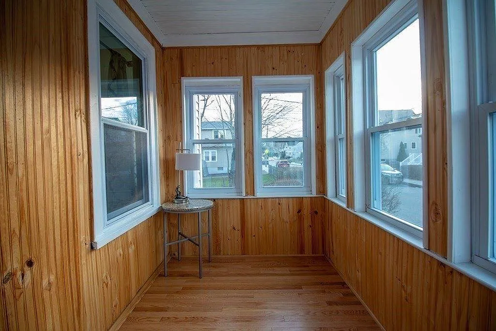 2 bed, 935 sqft, $2,750 — Photo 4