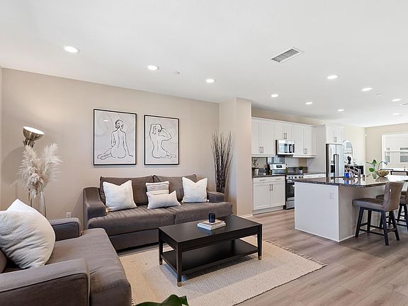 4th image of 9548 Greenley Pl