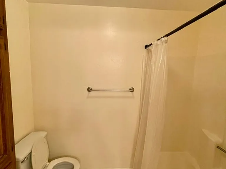 1915 S 10th St #110 — Photo 6