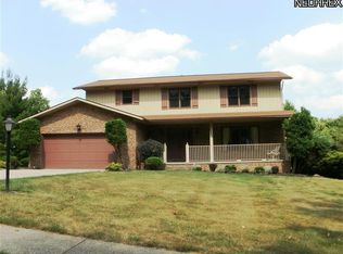 4055 Thames Cir, Stow, OH 44224