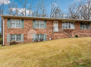 933 Palmer Rd, Fort Washington, MD 20744