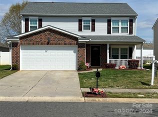 9338 Ames Hollow Rd, Charlotte, NC 28216