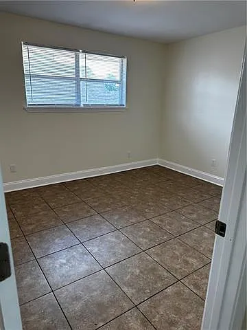 2516 Dumaine St #C — Photo 15