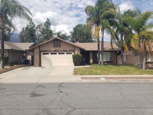 11832 White Mountain Ct