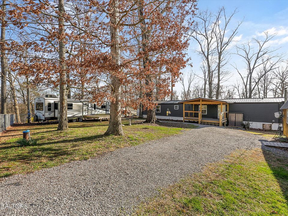 1st image of 1729 Walnut Hill Ln