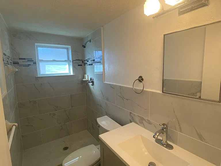 9105 Hermitage Ln — Photo 8