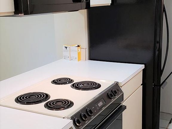 2nd image of 3843 Montgomery Blvd NE APT 823