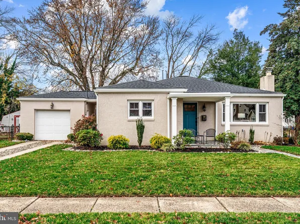 217 Colonial Ave, Woodbury, NJ 08096