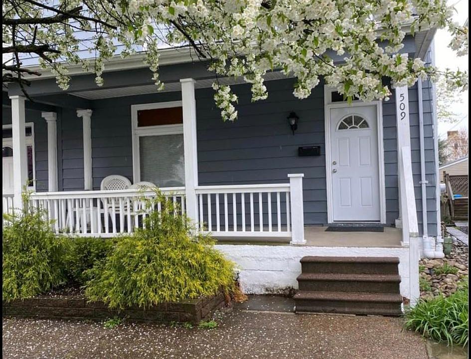 1st image of 509 Green St