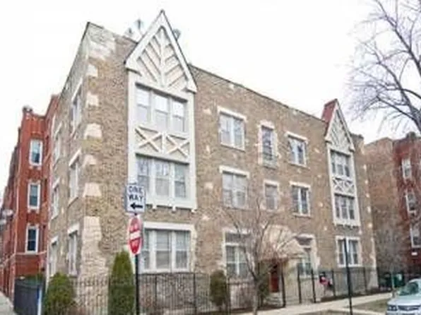 1956 W Melrose St #101, Chicago, IL 60657
