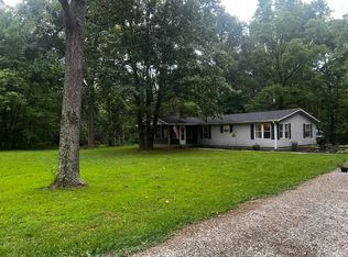 4851 Ritter Woods Ln, Spencer, IN 47460