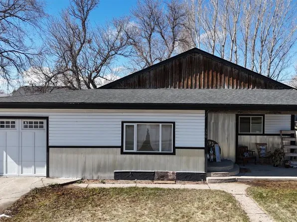 150 S 1st St W, Magrath, AB T0K 1J0