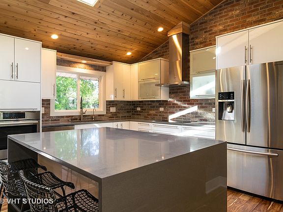 5th image of 4065 Dixon Dr