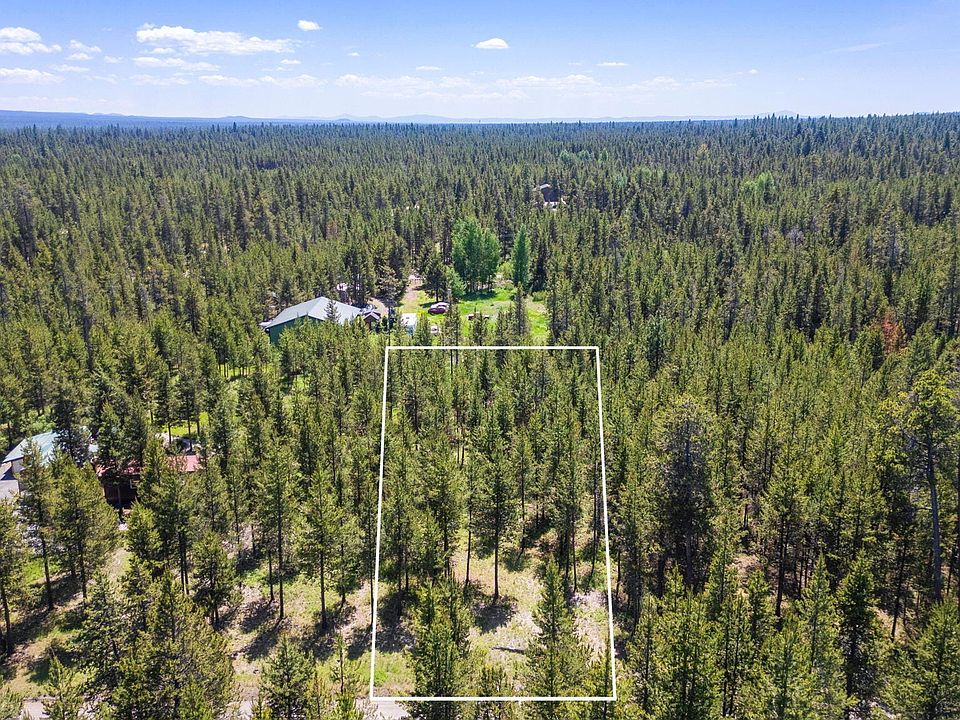 41-web-or-mls-33 - Lot line