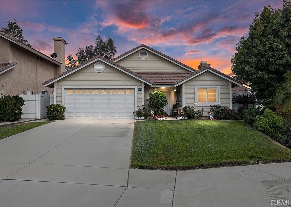1st image of 29201 Palm View Ln