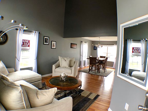 5th image of 8293 Deering Oaks Dr