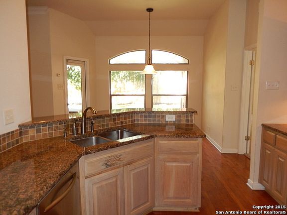 5th image of 5307 Auburn Way