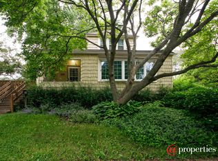 116 S Martin Ave, Waukegan, IL 60085