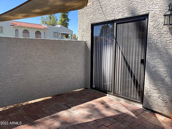 3rd image of 850 S RIVER Drive #1008