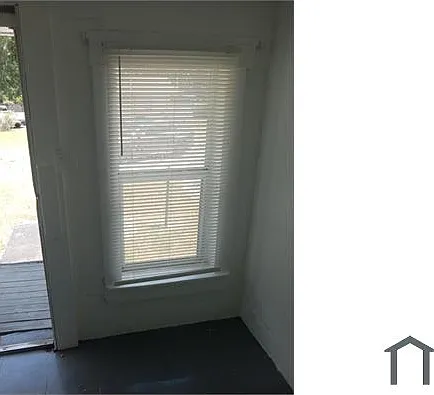 823 Avenue R NE #2 — Photo 16