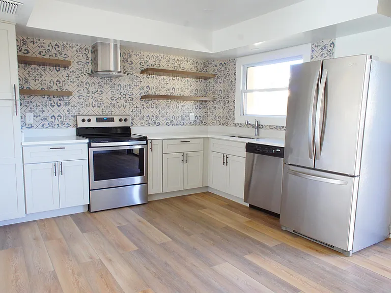 3827 S Mill Ave #1 — Photo 1