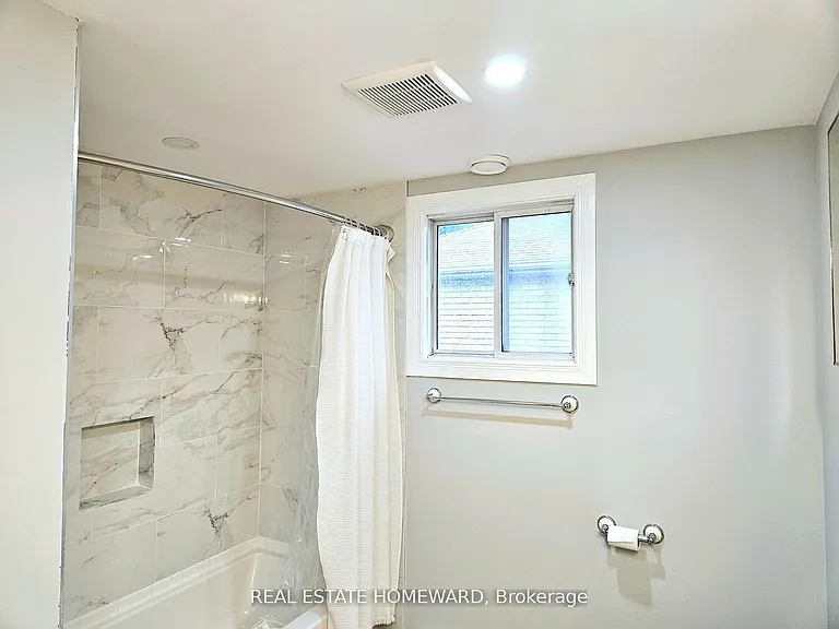 7 Bristow Ct — Photo 5