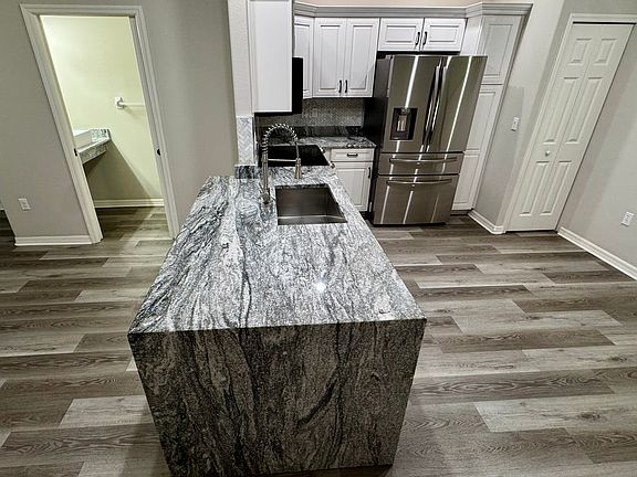 5th image of 6216 Parkside Meadow Dr