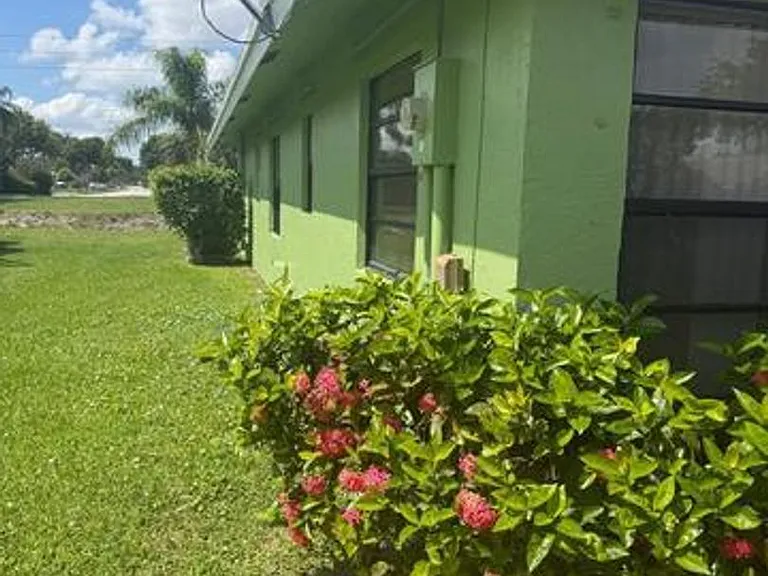 1463 Summit Run Cir — Photo 15