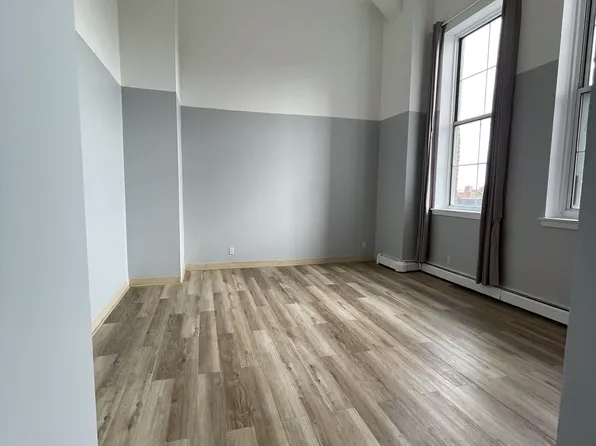 116 Court St, New Haven, CT 06511