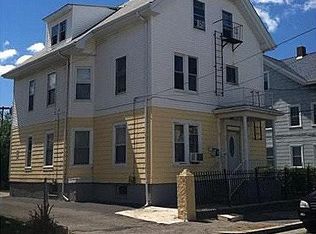 152 Harrison St APT 3, Pawtucket, RI 02860