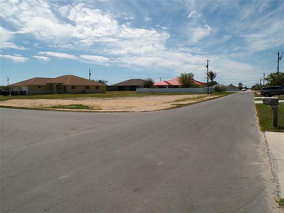 5th image of 1910 NE 8TH PLACE LOT 29