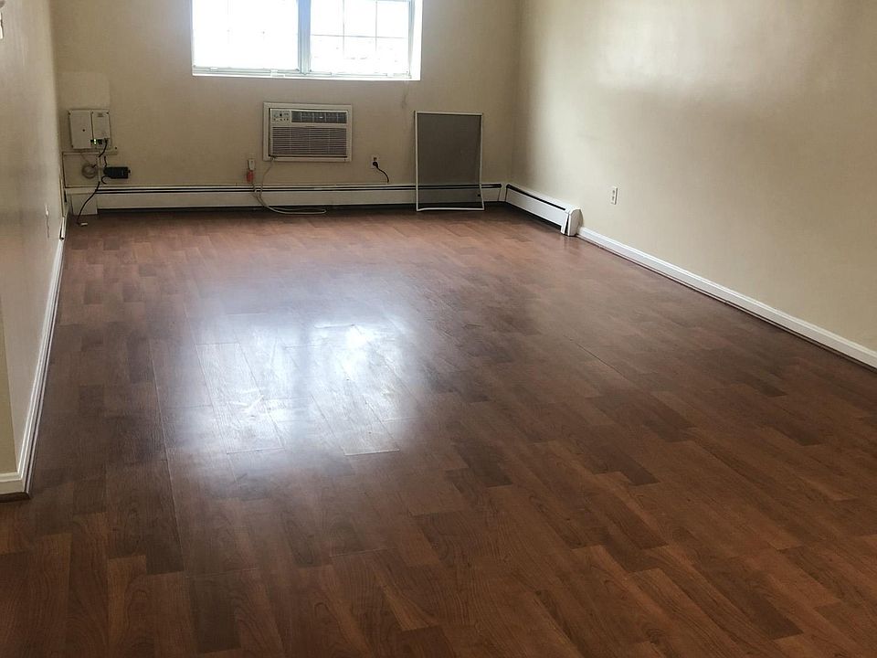2nd image of 80 Cambridge Rd #16-W