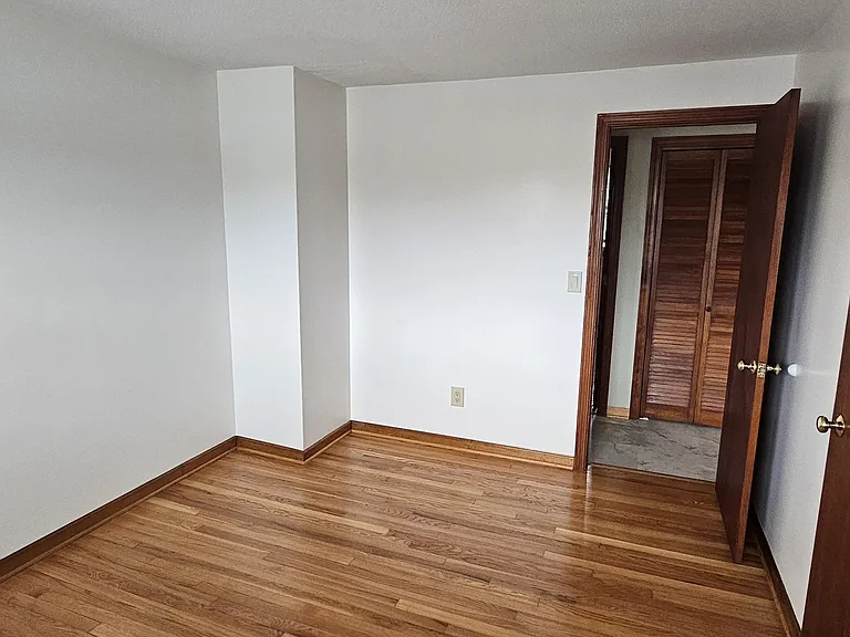 14 Cadwell Ct #2 — Photo 11