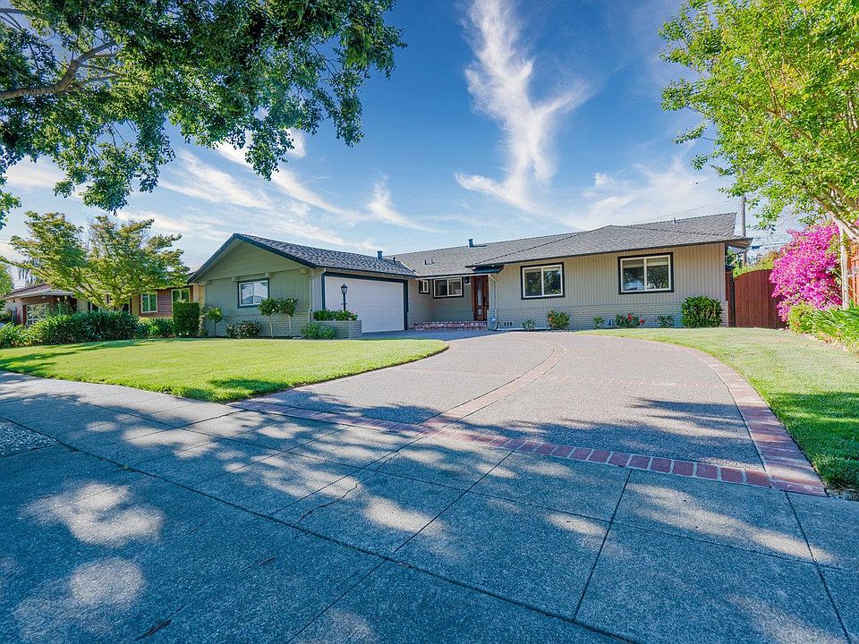 1st image of 3519 Walton Way