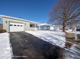 28 Abaco St, Toms River, NJ 08757