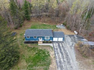 47 Denison Dr, Addington Highlands, ON K0H 2G0