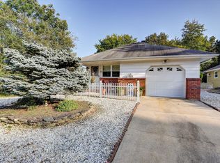 2051 Mount Hope Ln, Toms River, NJ 08753
