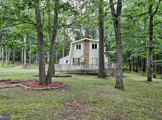 239 Spring Mountain Dr, Zion Grove, PA 17985