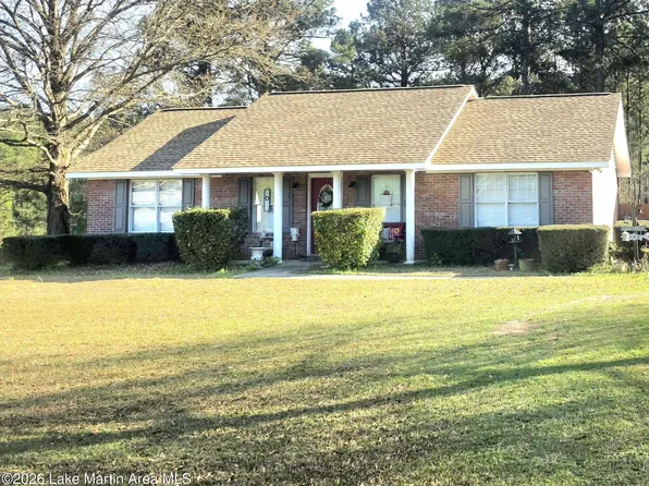 204 Stowe Ferry Lndg, Alexander City, AL 35010