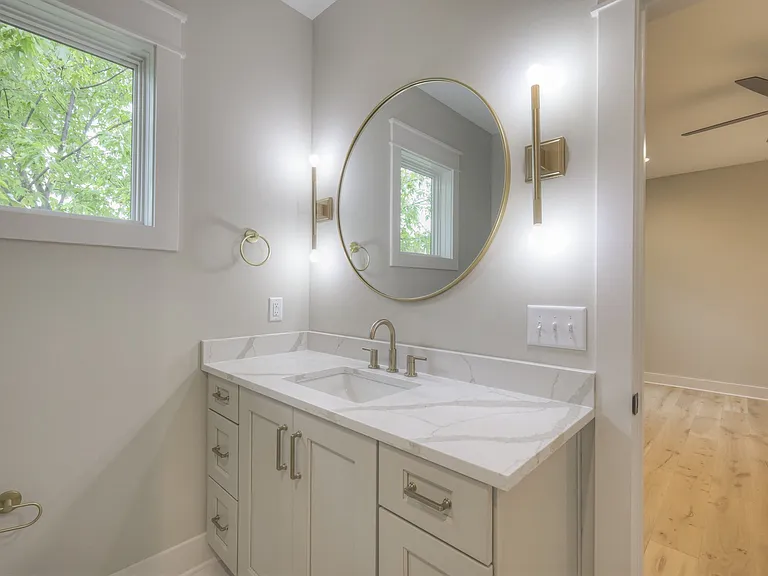 821 Acklen Ave — Photo 20