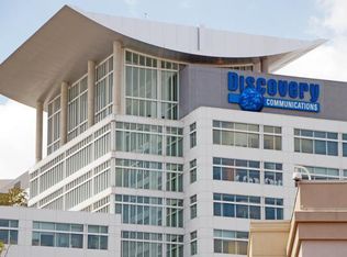 816 Easley St #1-1428, Silver Spring, MD 20910