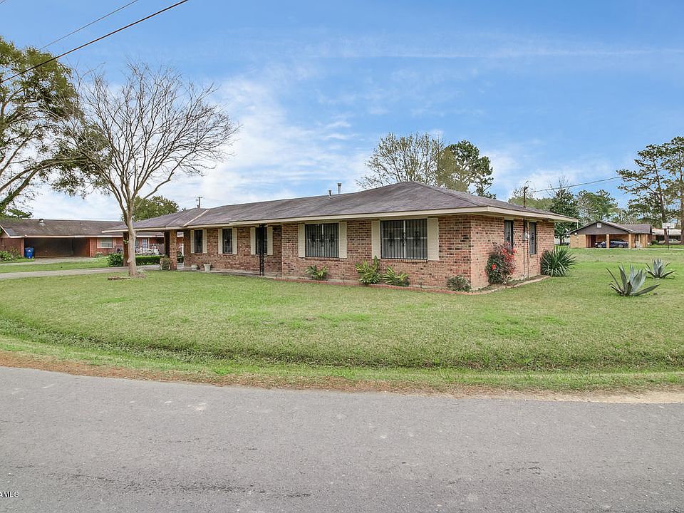 1st image of 321 Avenue A